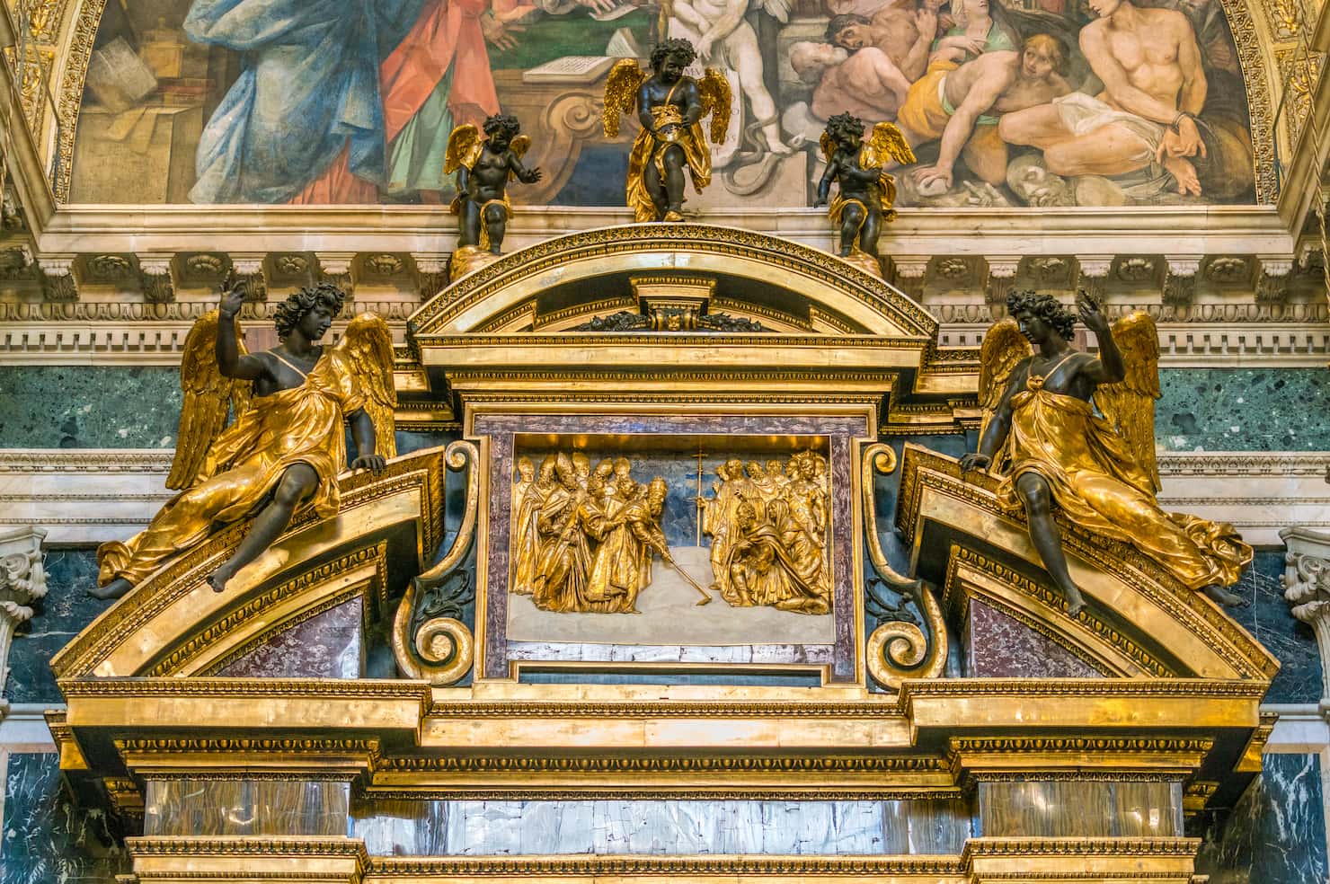 Particolare dell'altare della Cappella Paolina