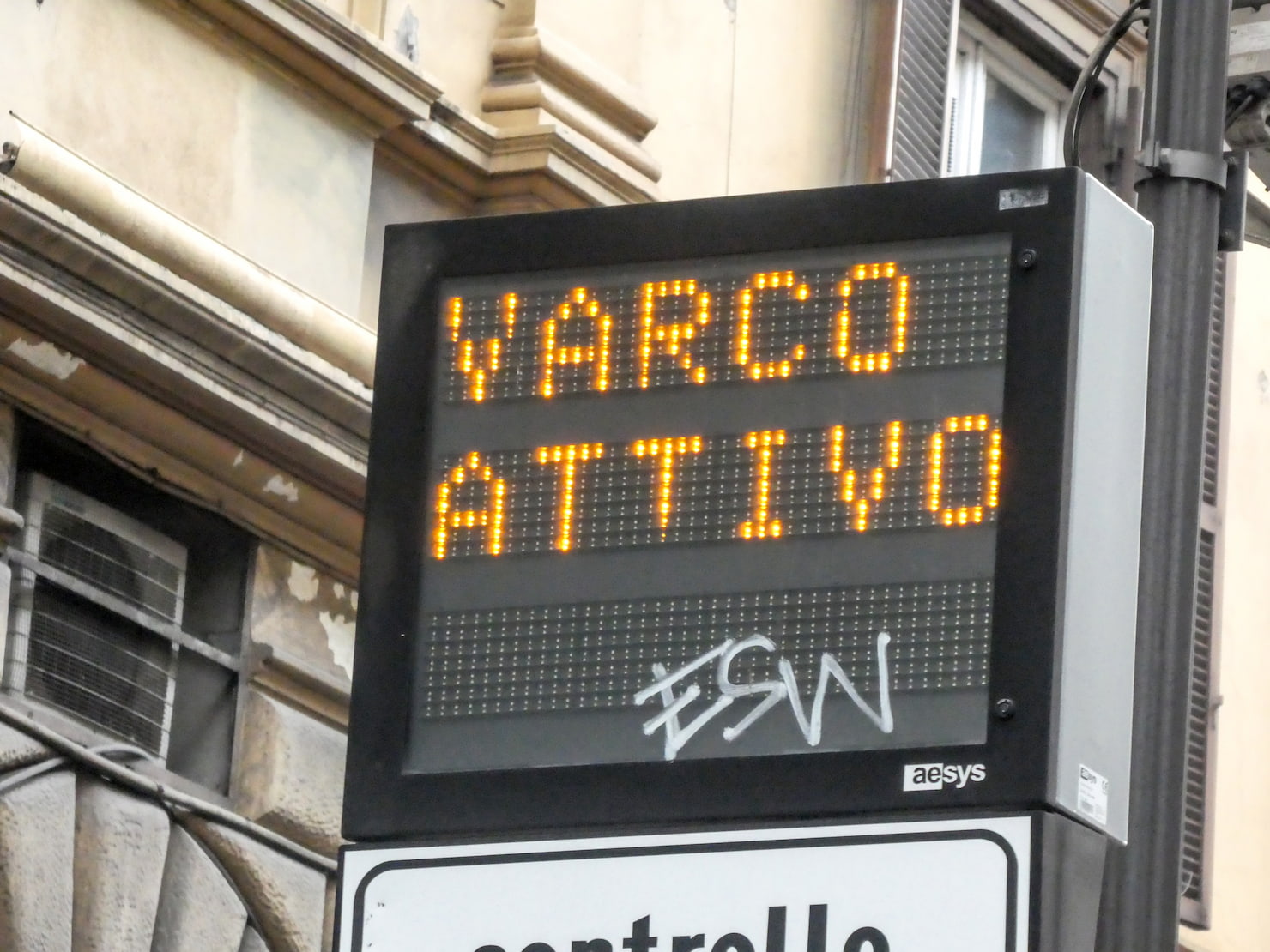 Cartello che indica l'attivazione della ZTL a Roma